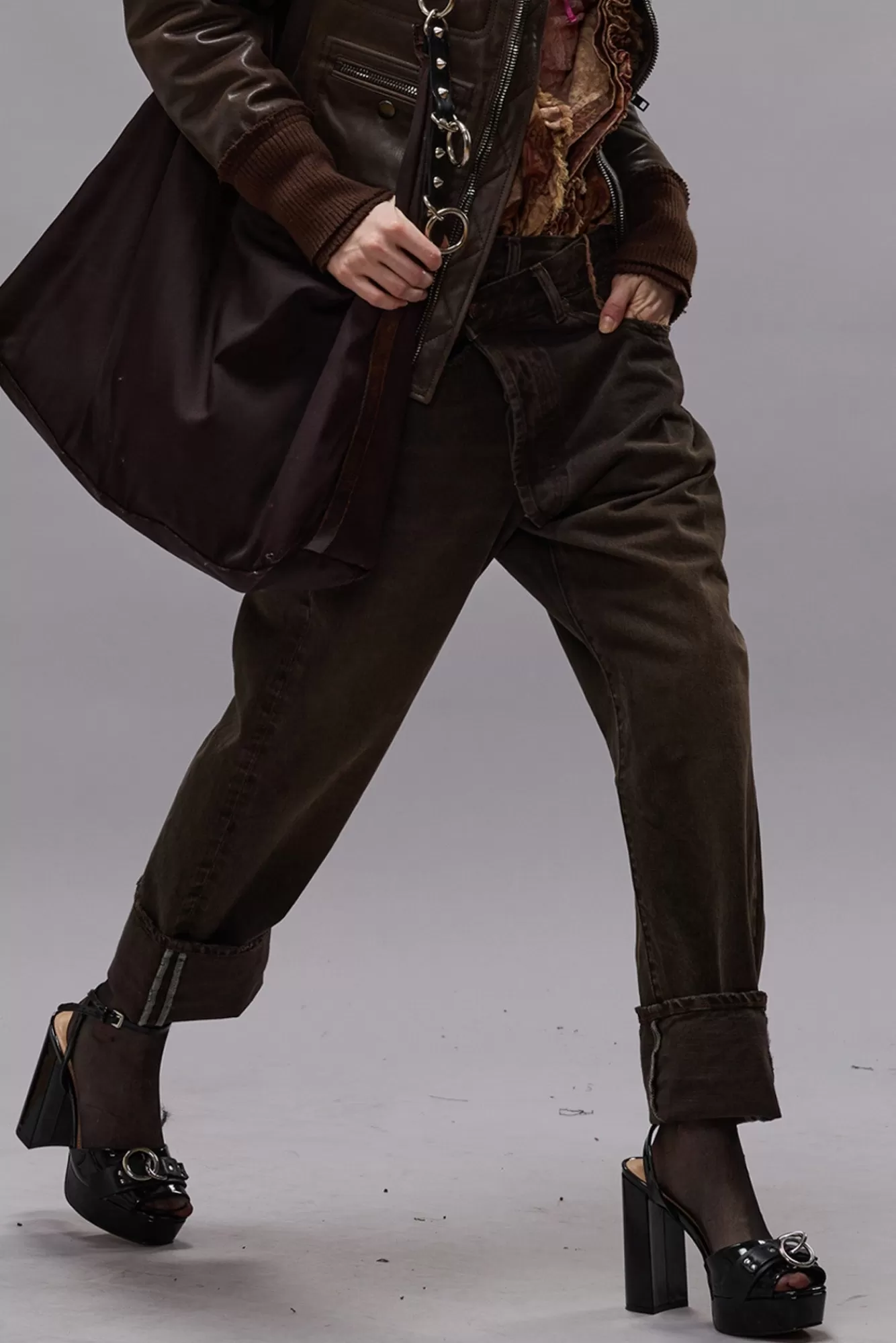 Crossover<R13 CROSSOVER JEAN - VINTAGE CHOCOLATE BROWN