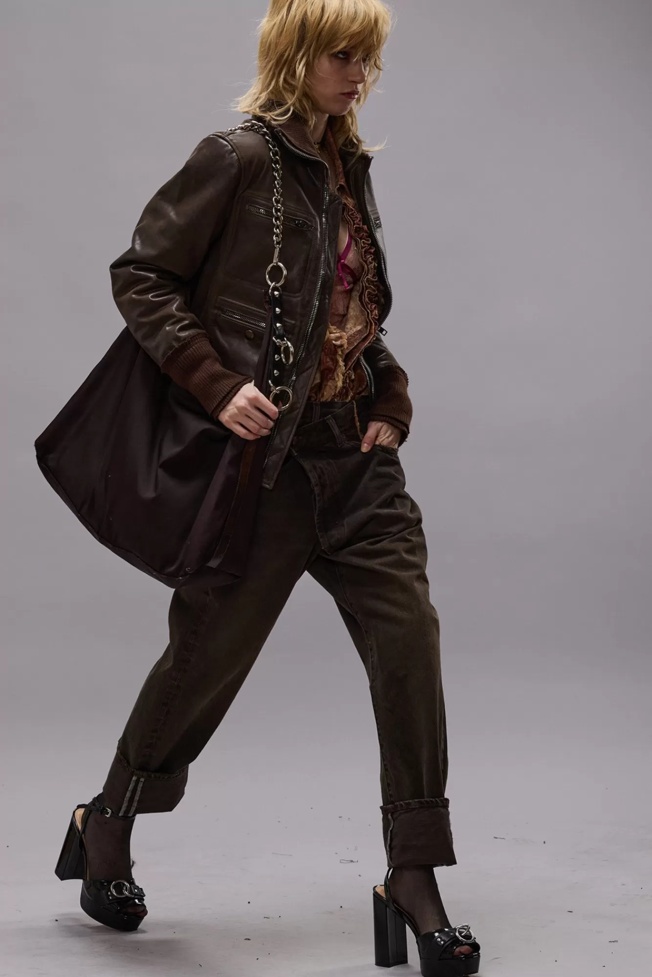 Crossover<R13 CROSSOVER JEAN - VINTAGE CHOCOLATE BROWN